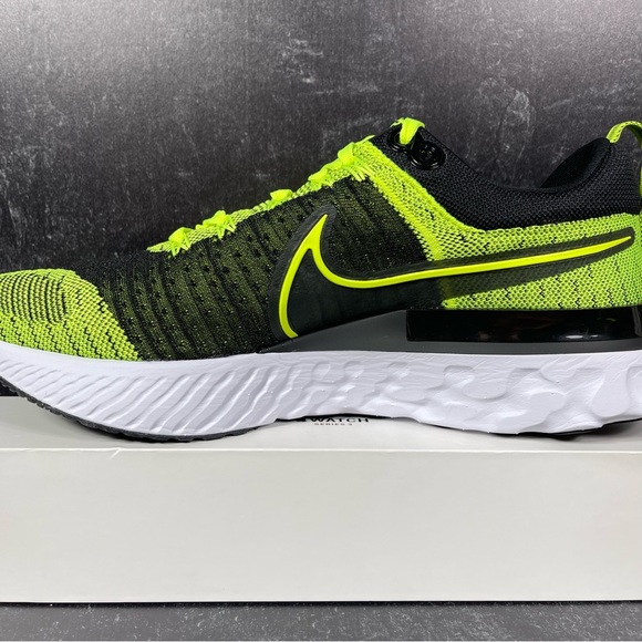 NIKE INFINITY RUN REACT 2 MENS ROAD RUNNING SHOES SIZE 10 FLYKNIT VOLT BLACK GRE - Picture 8 of 10